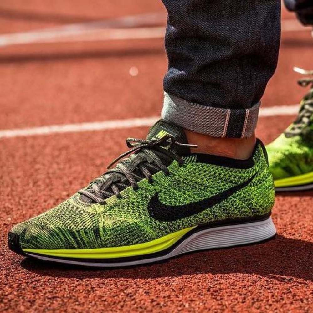 NEW NIKE Flyknit Racer Running Shoes in Volt - Picture 1 of 7